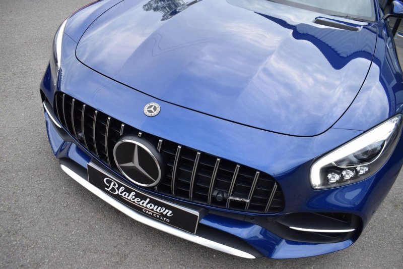 MERCEDES-BENZ AMG GT
