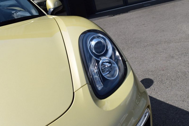 PORSCHE BOXSTER