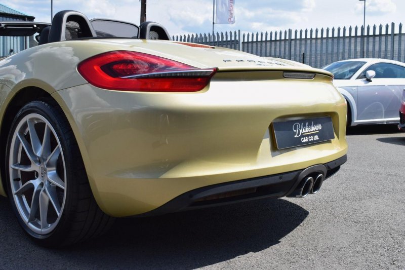 PORSCHE BOXSTER