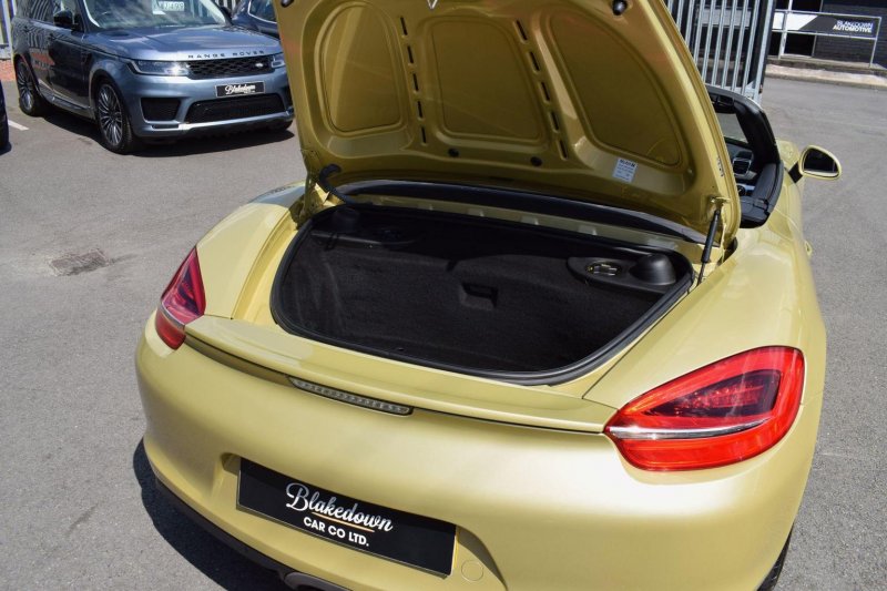 PORSCHE BOXSTER