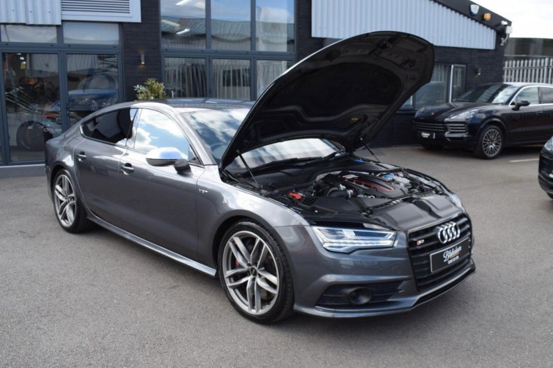 AUDI S7