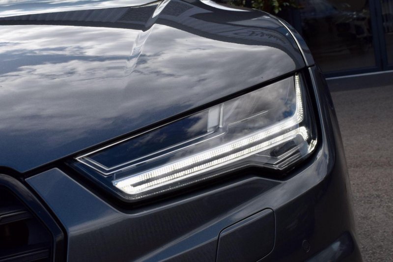 AUDI S7
