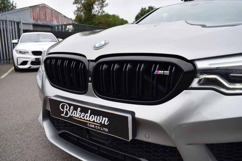 BMW M5