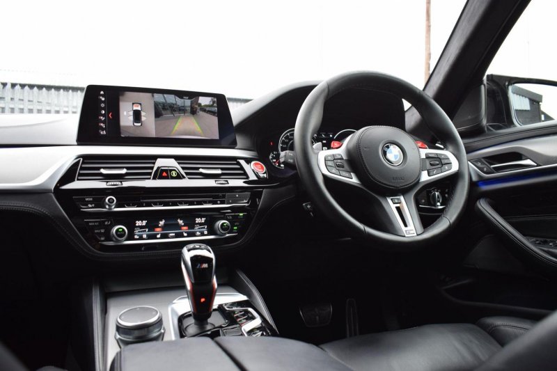 BMW M5
