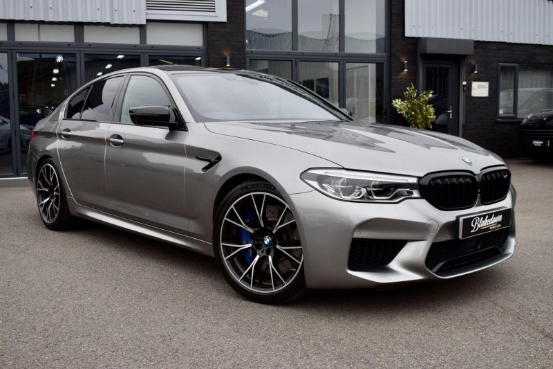 BMW M5