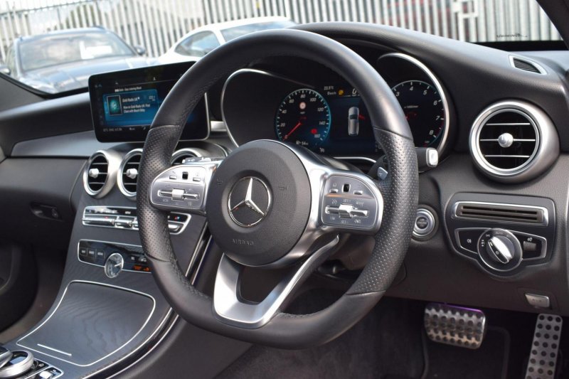 MERCEDES-BENZ C CLASS