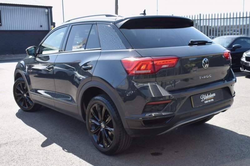 VOLKSWAGEN T-ROC
