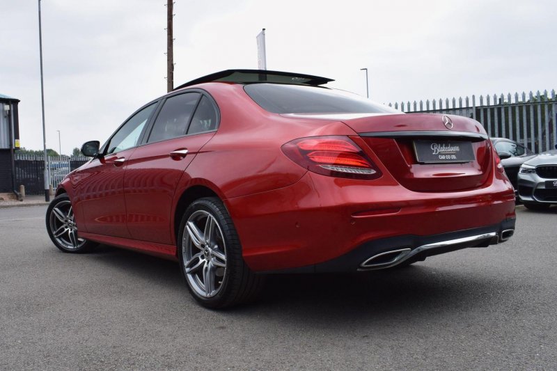 MERCEDES-BENZ E CLASS