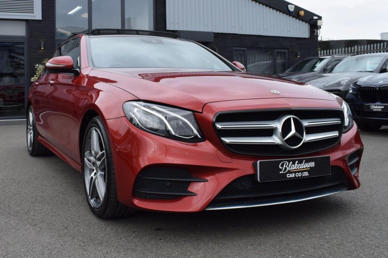 MERCEDES-BENZ E CLASS