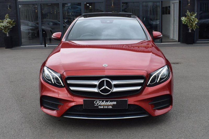 MERCEDES-BENZ E CLASS