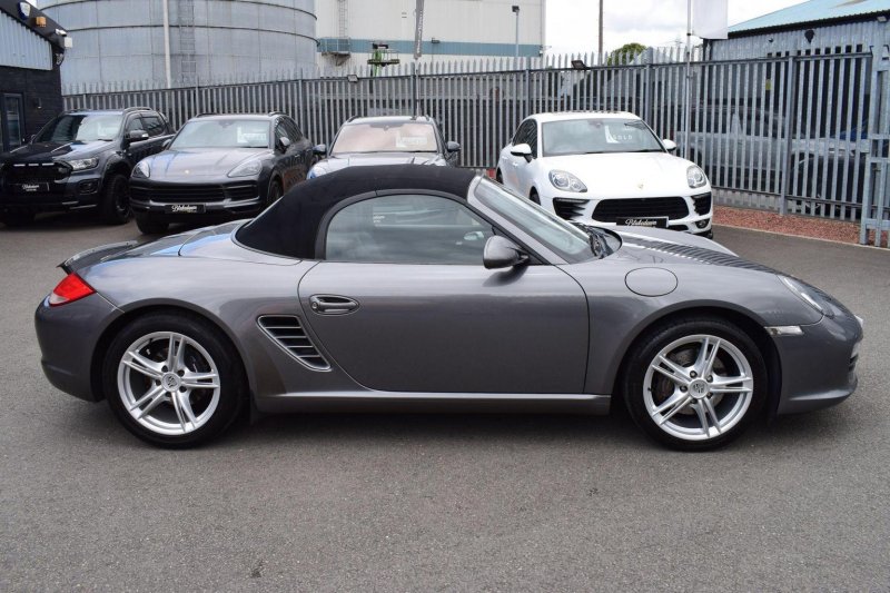 PORSCHE BOXSTER