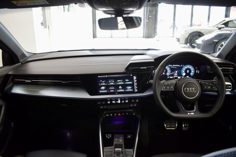AUDI S3