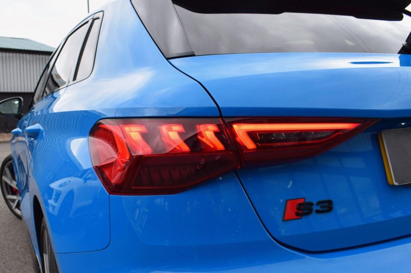 AUDI S3