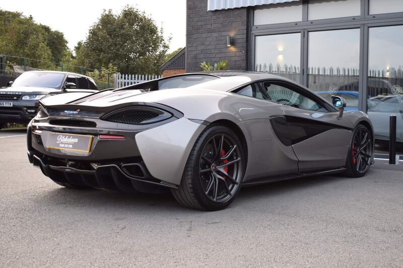 MCLAREN 570S