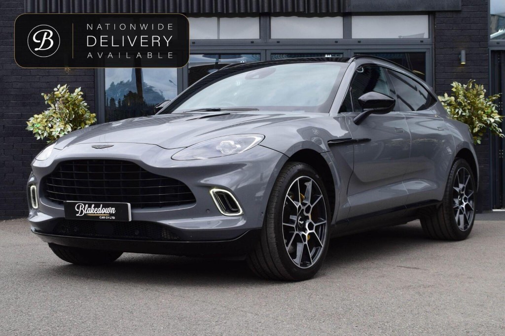 2021 Aston Martin Dbx